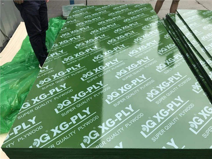 Green film faced plywood