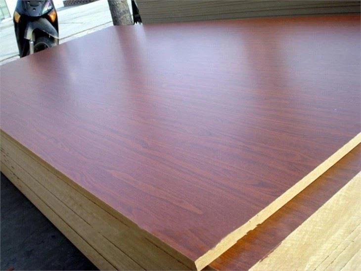 China Factory Direct Selling Mfc Mdp Board 8/9/12/15/16/18/25mm White Color Melamine Laminated Chipboard Particle Board