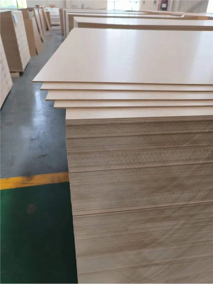 Melamin Çift Yüzlü Mdf 2100x2800mm