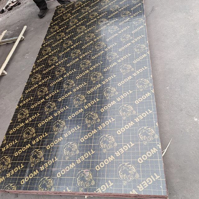 18mm Black Film Faced Plywood